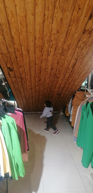 لمبه چوبی زیر سقفی